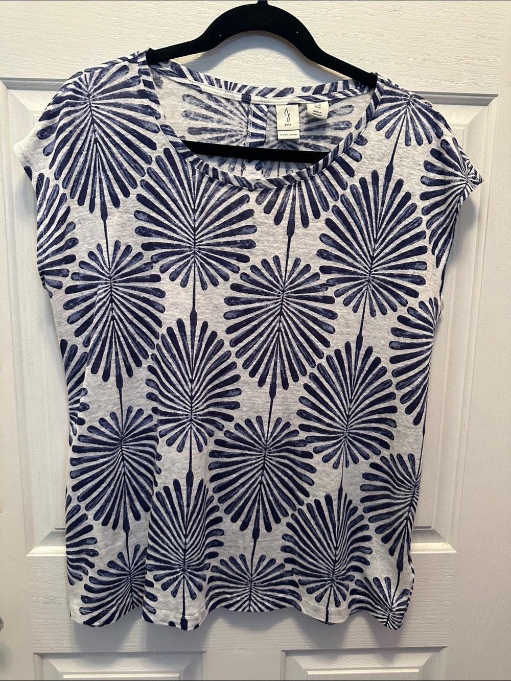 Joie White & Navy 100% Linen Short Sleeve Tee with Back Buttons Size Medium